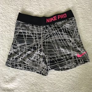 Girls Nike Pro Spandex shorts